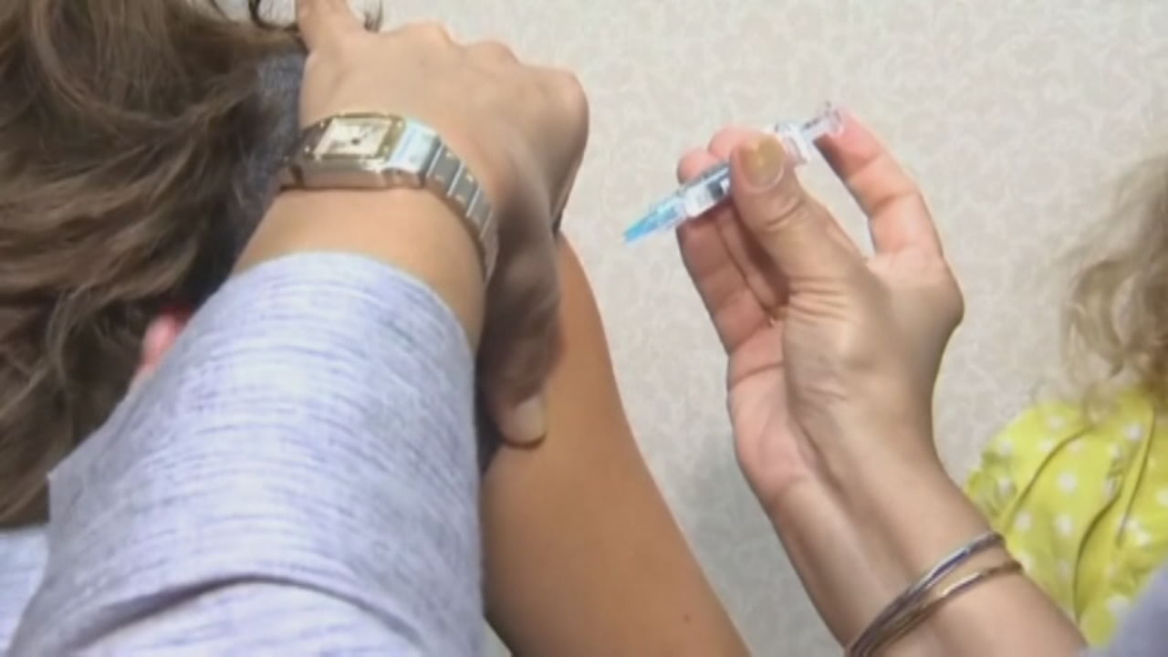 Louisville health officials report first flu death of season
